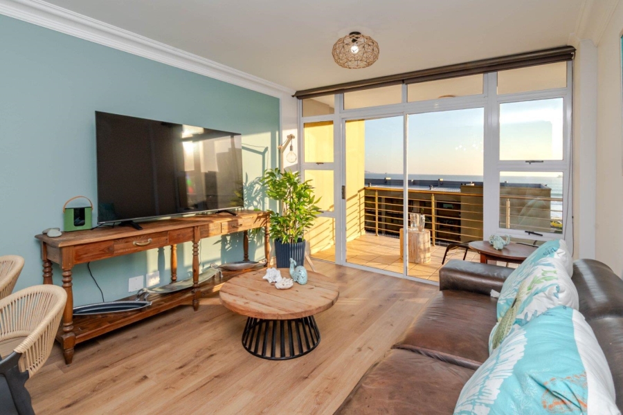 2 Bedroom Property for Sale in Bloubergstrand Western Cape